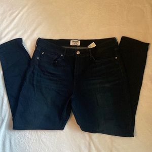 Pre-Owned Denizen Levi’s Size 33 X 30 Dark Blue Stretchy Jeans